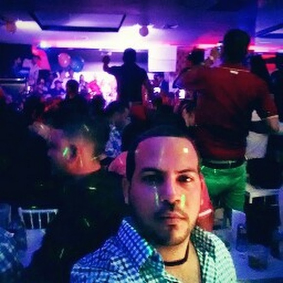 Meet your Posher, Kelvin jose - Picture 1 of 1